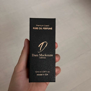 대니멕켄지 오일 퍼퓸 밤쉘