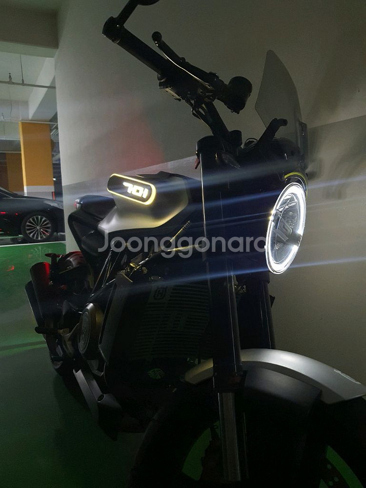 허스크바나 비트필렌701--7