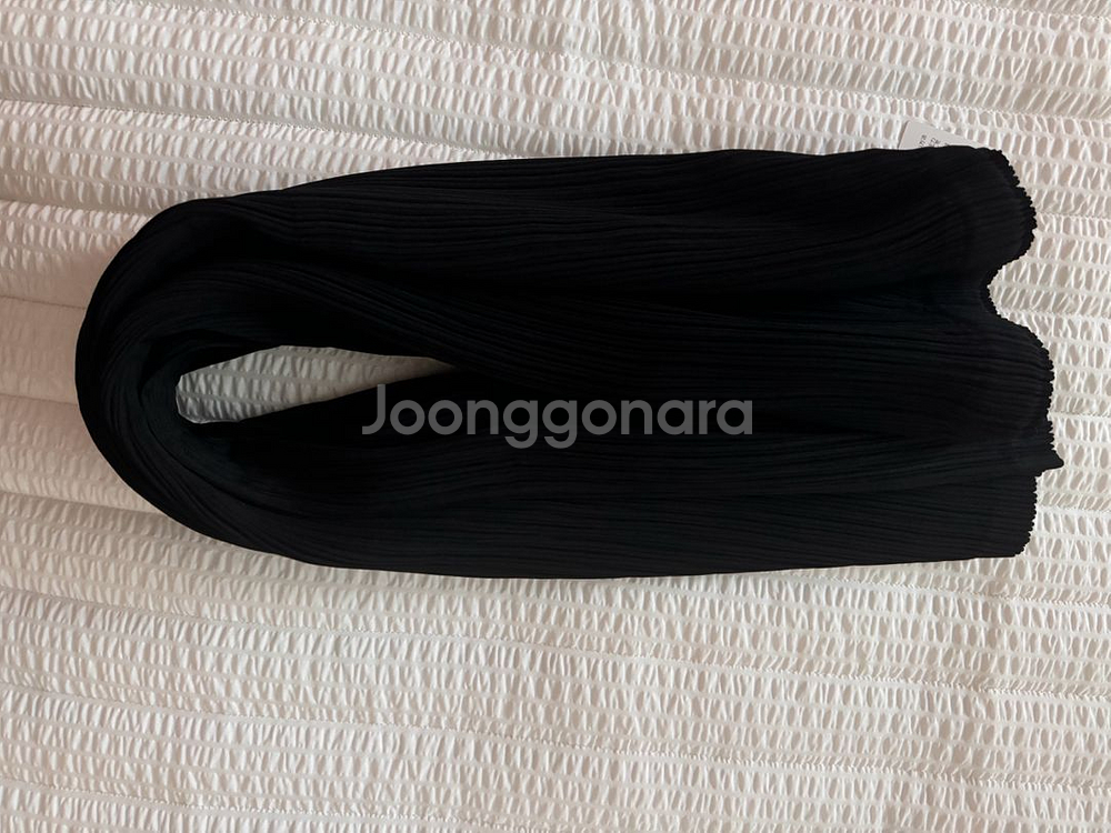 이세이미야케 해칭스커트 블랙 1사이즈 새상품--3