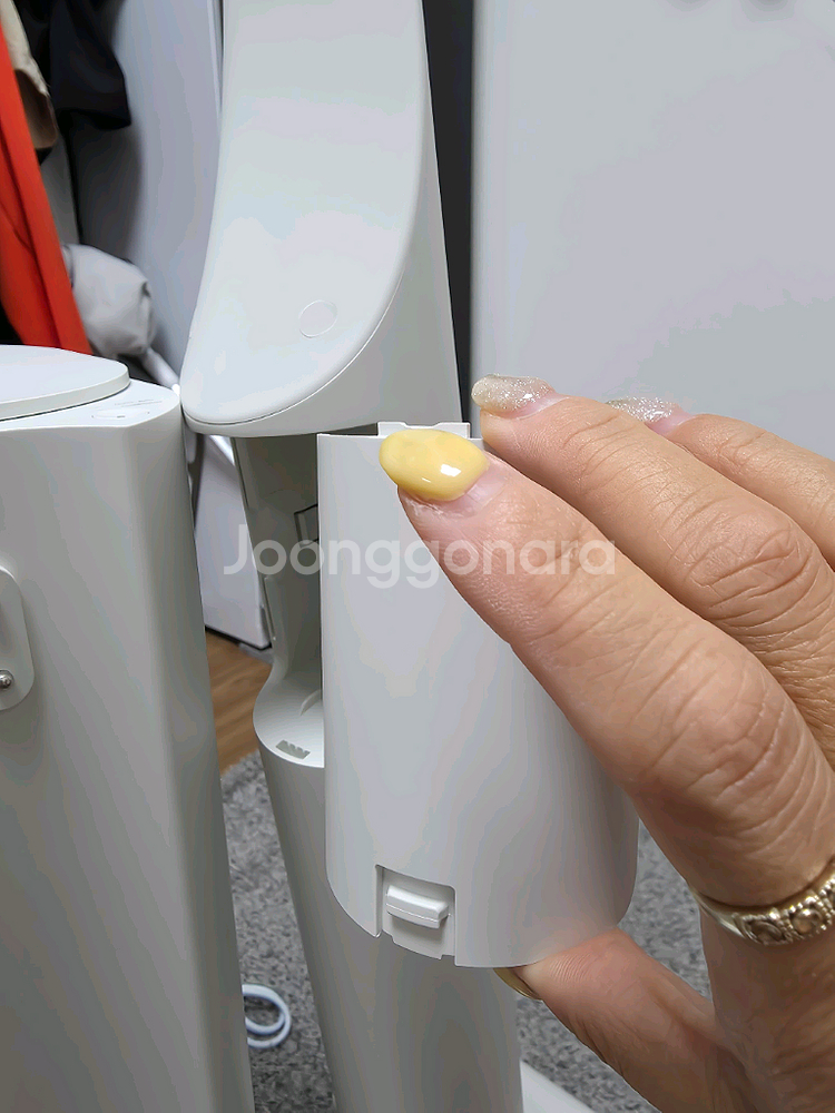 마닉스 더슬림 스테이션 무선청소기--5