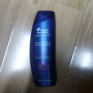 헤드앤숄더 클리니컬 스트렝스 샴푸 400ml 새상품