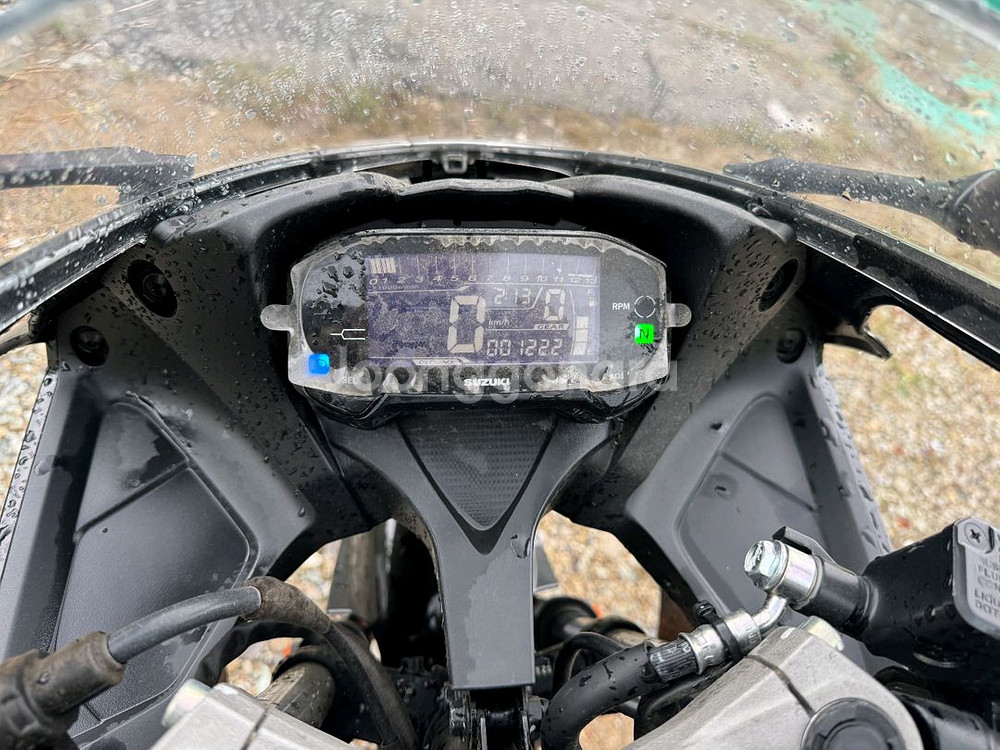 스즈키 gsx-r125 23년 신차급 팝니다--8