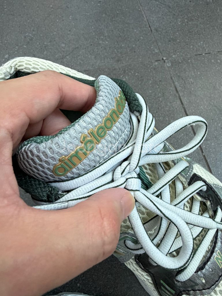 뉴발란스 에임레온도르 V2 그린 270사이즈--5