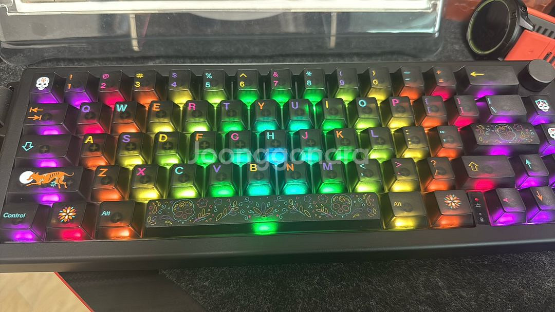 GMK67 커스텀 키보드--1