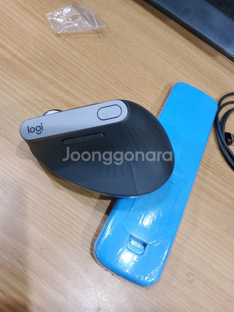 로지텍 MX 버티컬 마우스 중고--3