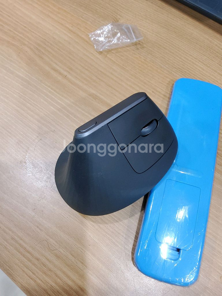 로지텍 MX 버티컬 마우스 중고--2