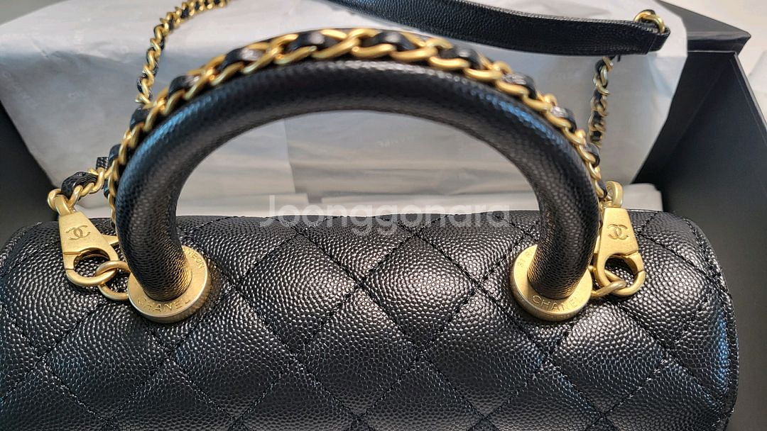 샤넬 코코핸들 스몰(현 미듐)--3