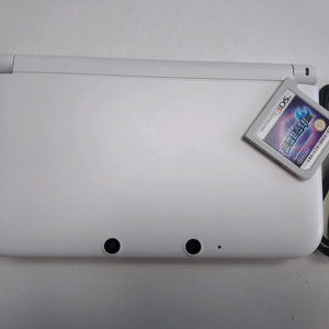 내외부 상태 좋은 3DS XL 화이트+칩