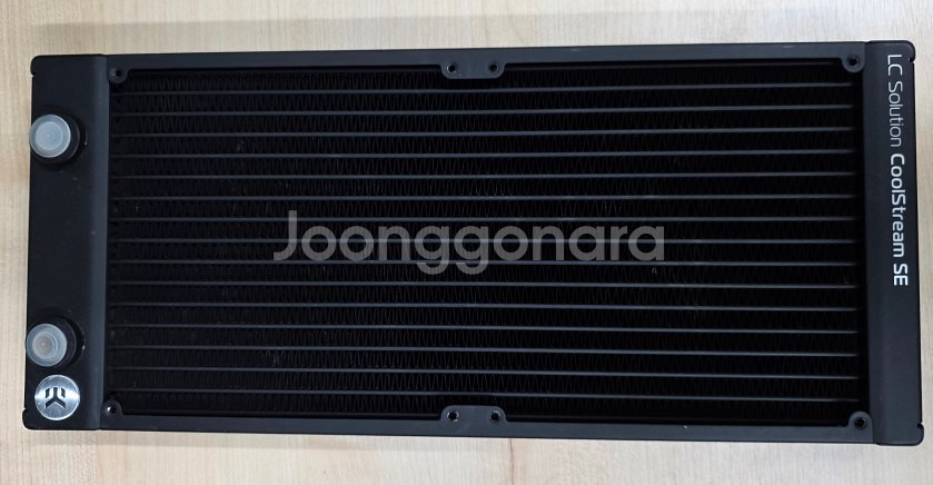 아쿠아컴퓨터 워터블럭, 라디에이터등 커수용품 팝니다--7