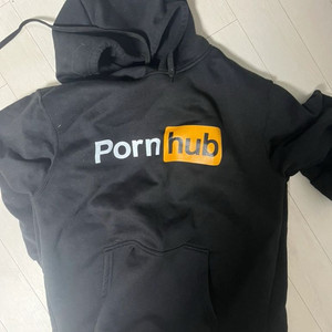 폰허브 후드티