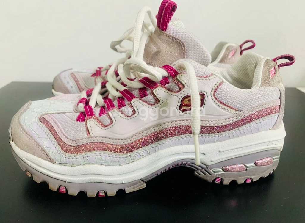 스케쳐스 딜라이트 어글리슈즈 스니커즈 230--1