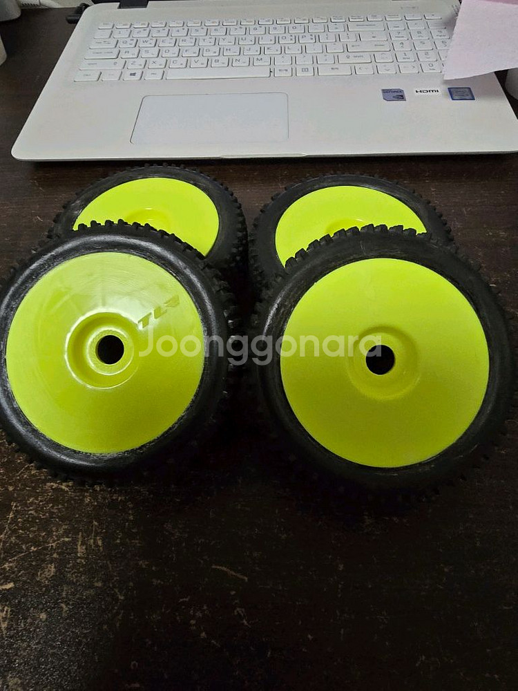 rc 불용품 일괄(공구,타이어,충전기,엔진)--4