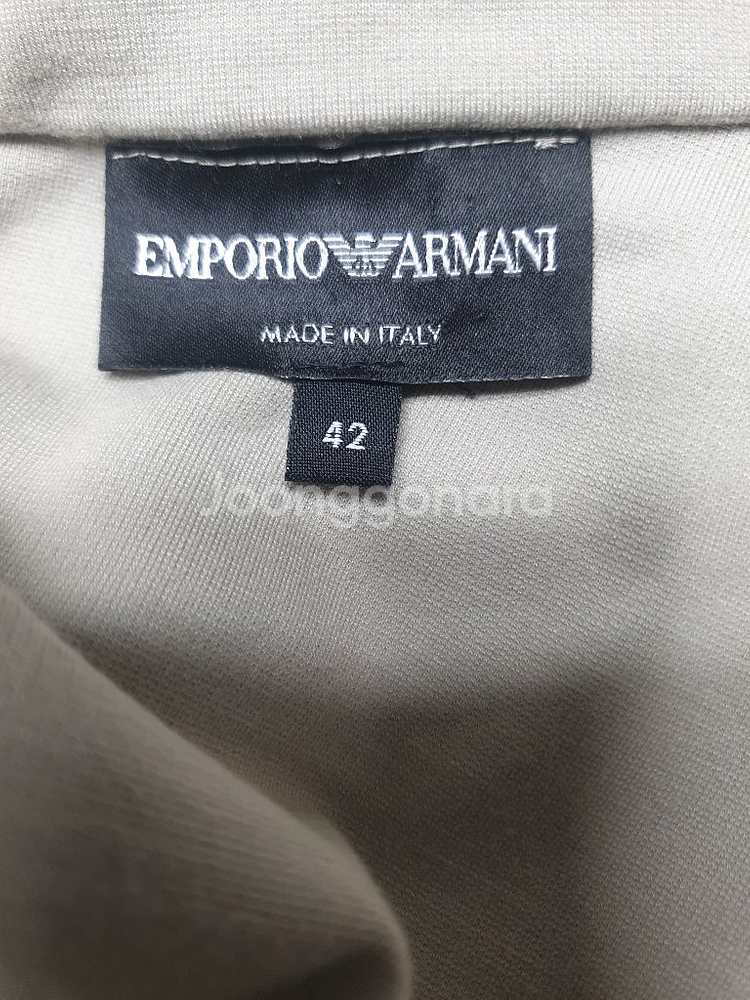엠포리오 아르마니 원피스 사이즈 42 판매합니다--3