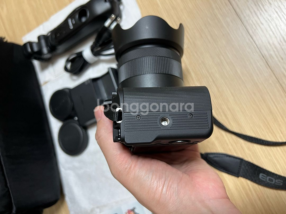 캐논 R50V+14-30 렌즈킷, 풀세트 팝니다--6