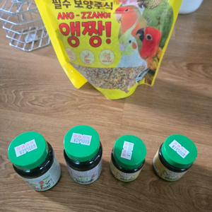 앵무새 영양제+앵짱 미개봉 일괄 판매 합니다