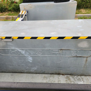 1톤 화물차 공구함 적재함