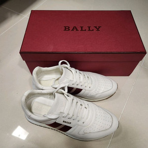 Bally 발리 스니커즈 us7사이즈