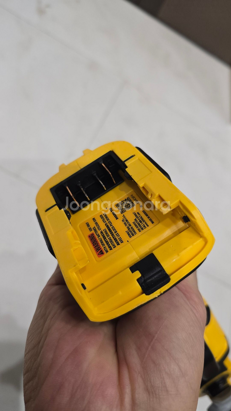 드월트/디월트 멀티커터 dcs356n 미사용품 택포--1