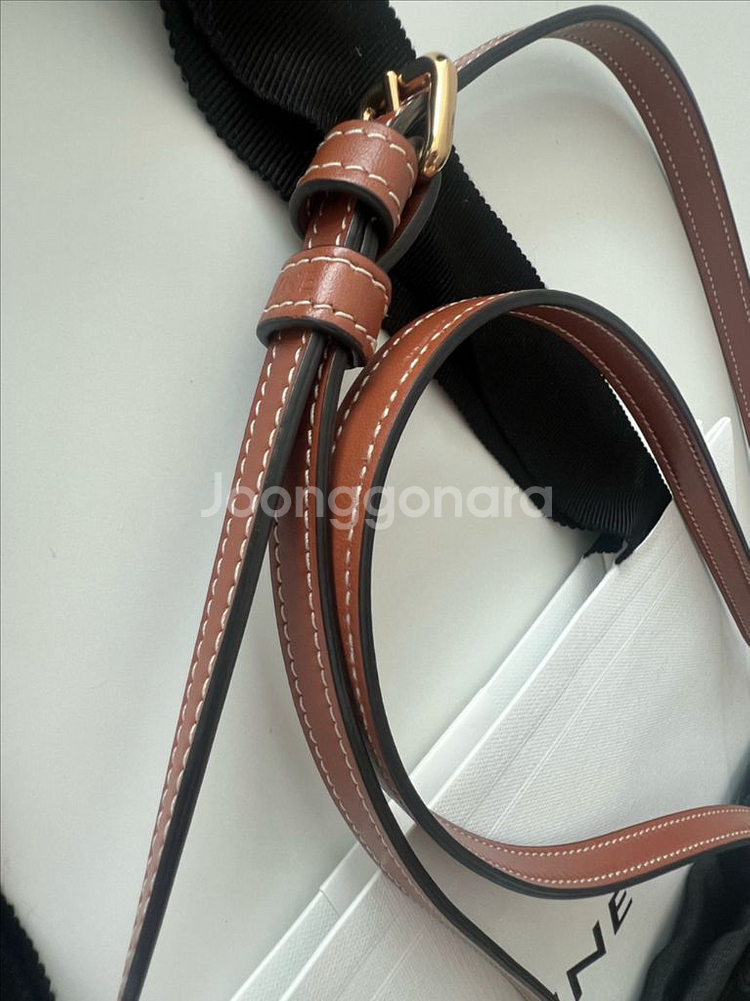 셀린느 트리옹프 캔버스 휴대용 파우치--8