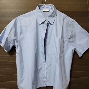 지오다노 크롭 셔츠