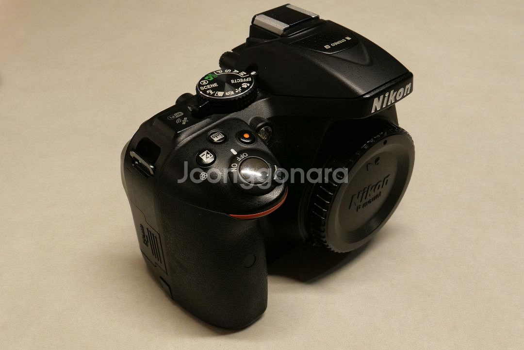 니콘 DSLR D5300 + 렌즈2개(단렌즈,번들렌즈)--2