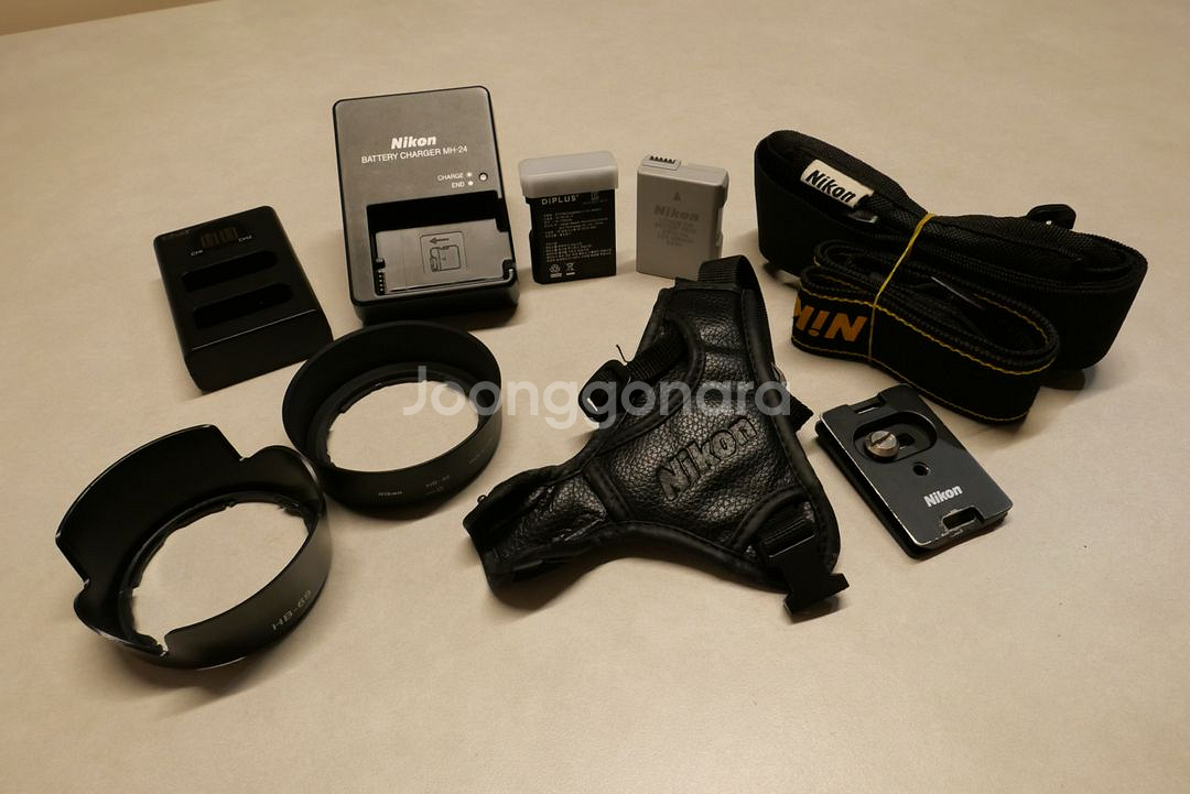 니콘 DSLR D5300 + 렌즈2개(단렌즈,번들렌즈)--8