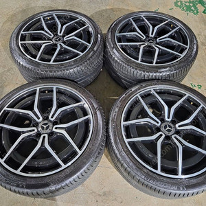 벤츠 W213 E300AMG 19인치 정품 휠타이어