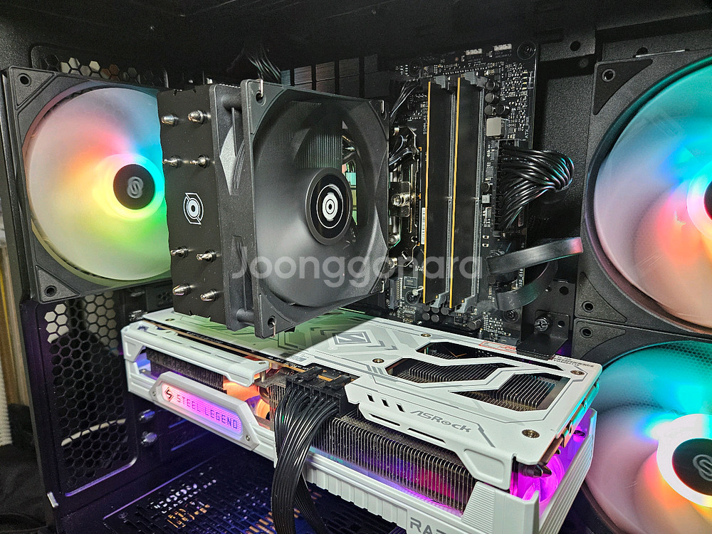 라이젠 7800X3D+RX 9070 XT 게이밍 컴퓨터--2