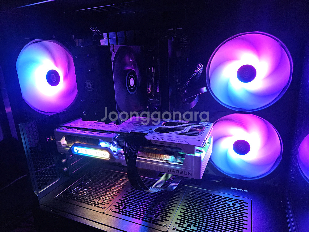 라이젠 7800X3D+RX 9070 XT 게이밍 컴퓨터--1