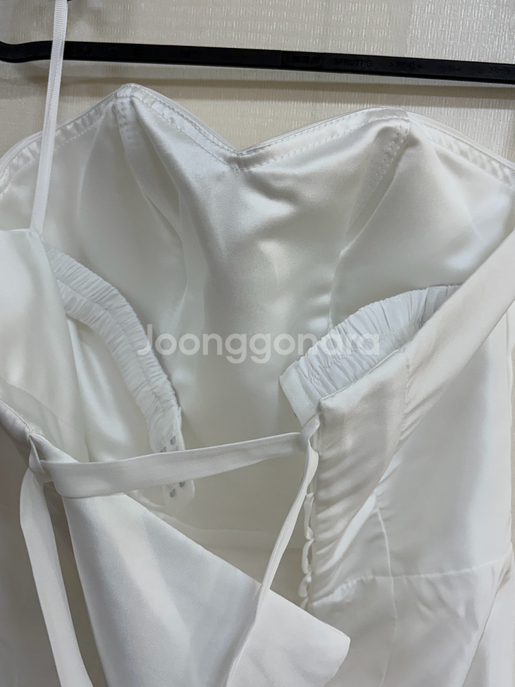 [새상품] 화이트 머메이드 웨딩드레스/스냅드레스 판매--6
