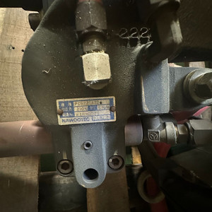 로봇 스폿 용접건