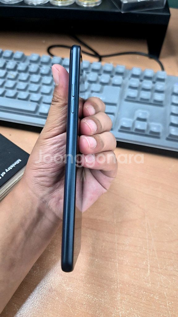 LG Q9판매해요--3