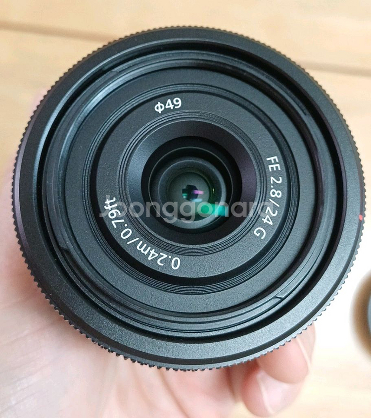소니 fe 24mm f2.8 g sel24f28g--6