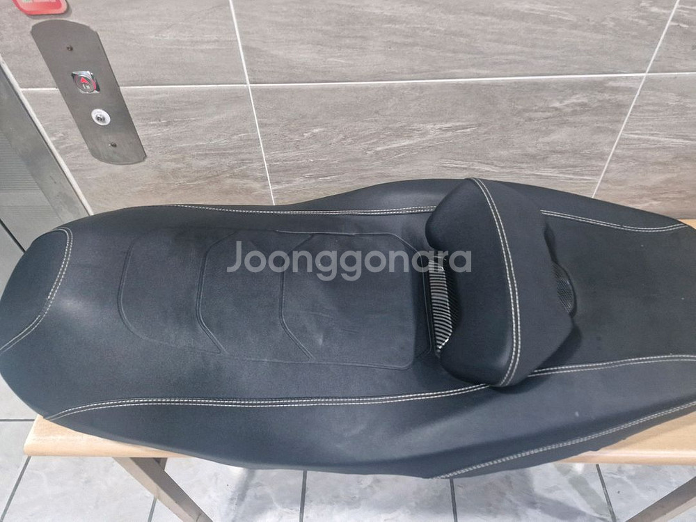 엑스맥스300 로우시트--0