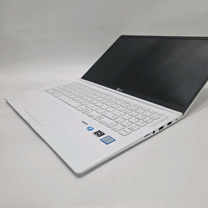 엘지 중고 노트북 i7 화이트 그램 1kg/16G