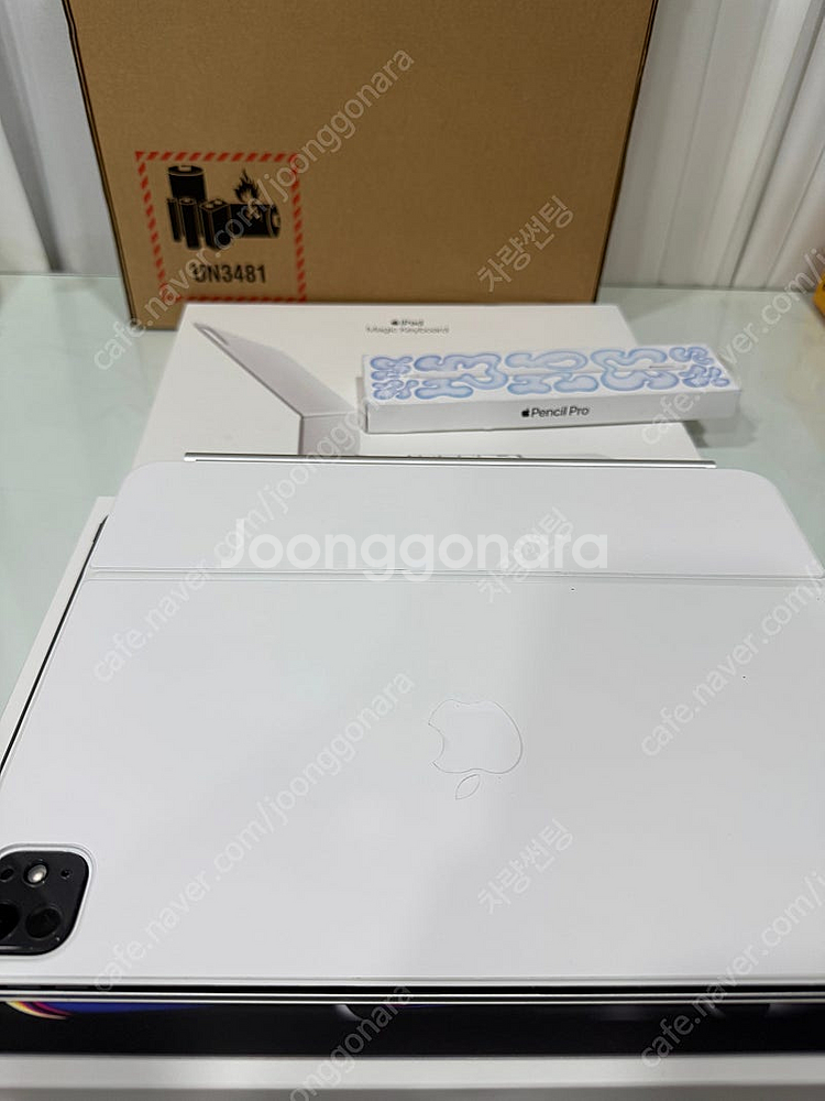 아이패드 프로 13인치 7세대M4 셀룰러 512G급처--4