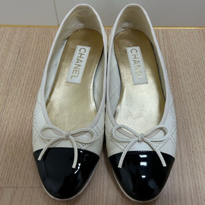 샤넬 발레리나 플랫 38