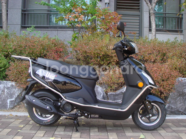 U 100 2025년식 신차 팝니다.--1