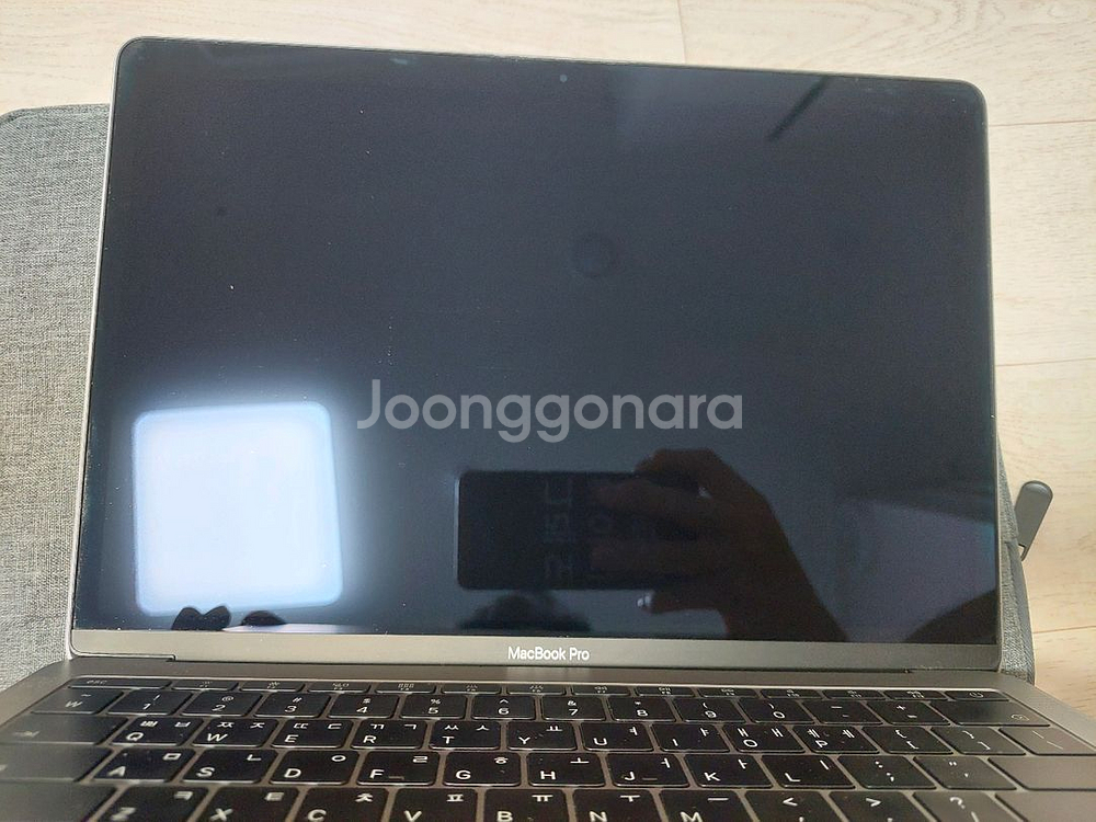 맥북프로 2017 13인치 팝니다 상태좋음--5