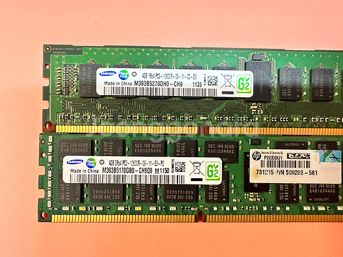 삼성 8GB 4GB x 2 DDR3 PC3-10600R--1