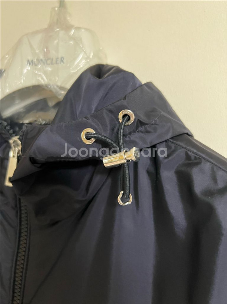 몽클레어 여성 바람막이--1