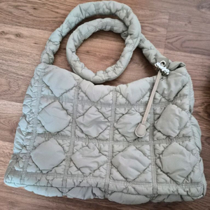 (가격내림)칼린 레인백