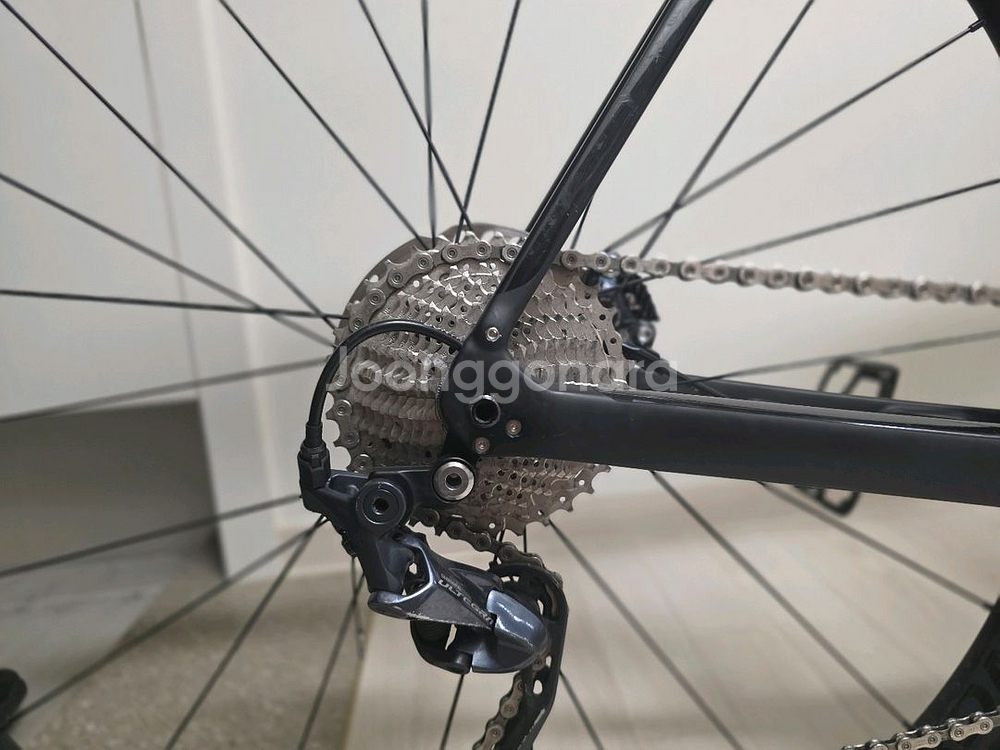 트렉(TREK) 도마니SL6 3세대 무광블랙 56--6