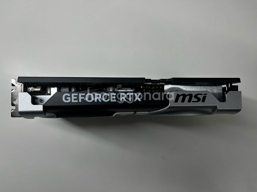 MSI 지포스 RTX 5060Ti 8GB 그래픽카드--3