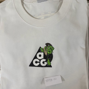 나이키 ACG 상의 XL 판매합니다 일괄로 4장 8만