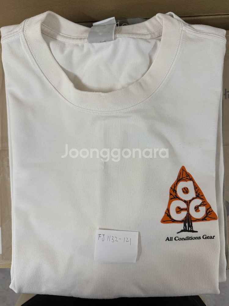 나이키 ACG 상의 XL 판매합니다 일괄로 4장 8만--1