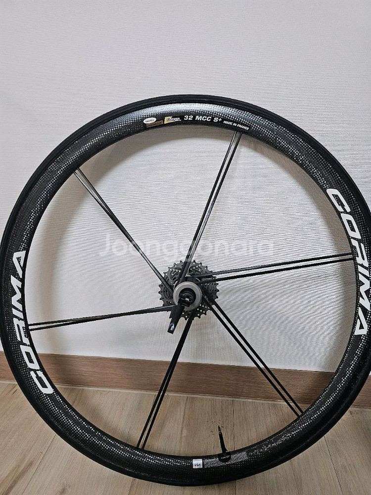 코리마 32 MCC S+ 휠셋 판매합니다--0