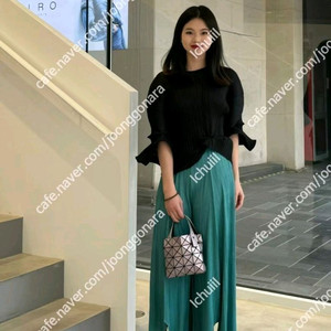 플리츠플리즈 캔디탑