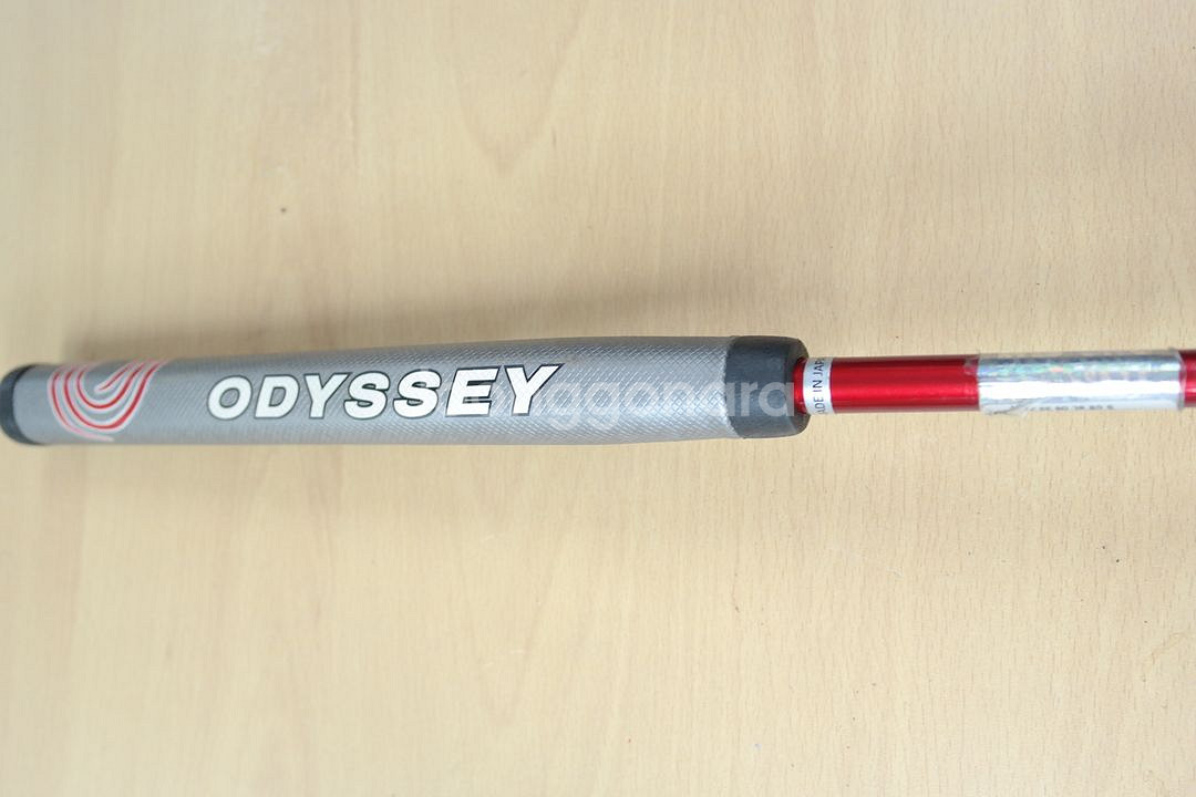 오디세이 화이트핫 OG 5CS 33인치 퍼터--4