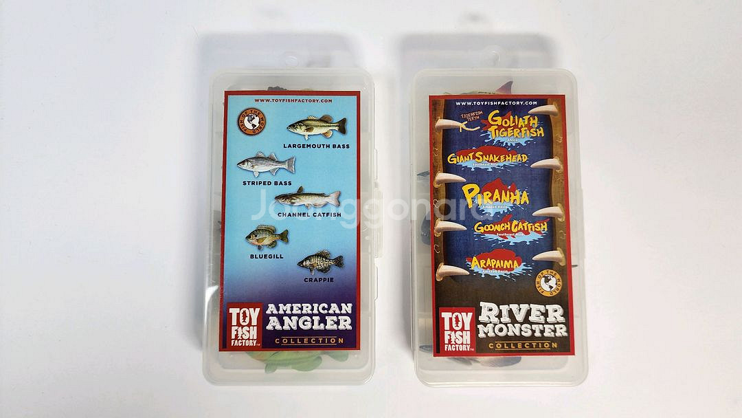 미니 연못 수반(도기 재질)+물고기 모형 판매합니다--3